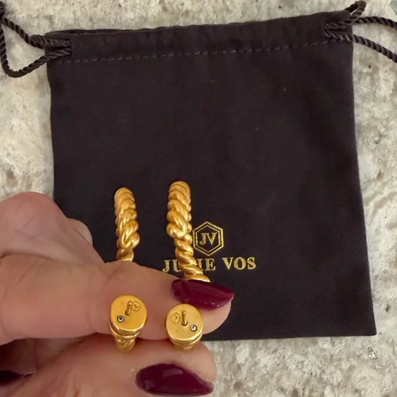 NWOT Julie Vos Nassau Stone Hoop Earrings in 24K gold plate - Picture 5 of 7